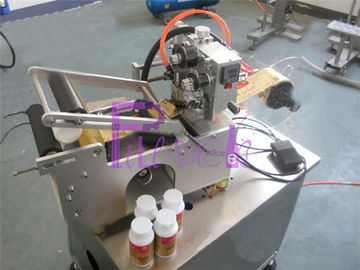Ημι αυτόματη μηχανή μαρκαρίσματος μπουκαλιών για τις ετικέτες αυτοκόλλητων ετικεττών με τον εκτυπωτή κωδικοποίησης ημερομηνίας
