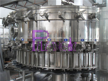 Έλεγχος 3 PLC σε 1 ενωμένη με διοξείδιο του άνθρακα μηχανή πλήρωσης ποτών για το στρογγυλό μπουκάλι 0.3L-2L PET