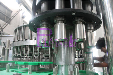μηχανή πλήρωσης 32 - 32 - 10 μπουκαλιών με το τράβηγμα του τύπου σίτισης κεφαληφόρων κοχλιών