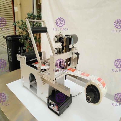 Συγκολλητική στρογγυλή μηχανή μαρκαρίσματος μπουκαλιών ημι αυτόματο μπουκάλι Labeler