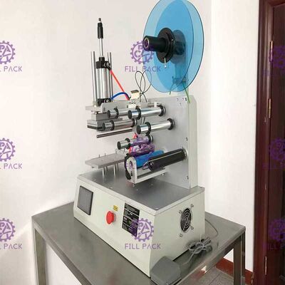 Τετραγωνική επίπεδη συγκολλητική αυτοκόλλητη ετικέττα βάζων μηχανών 2000BPH μαρκαρίσματος μπουκαλιών ημι αυτόματος