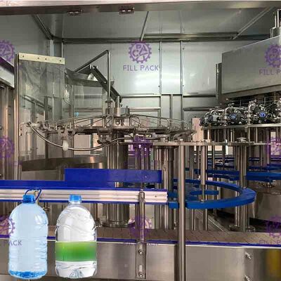 Πλήρη αυτόματα 3 σε 1 εγκαταστάσεις πλήρωσης πόσιμου νερού για 4.5L/5L μπουκάλι της PET