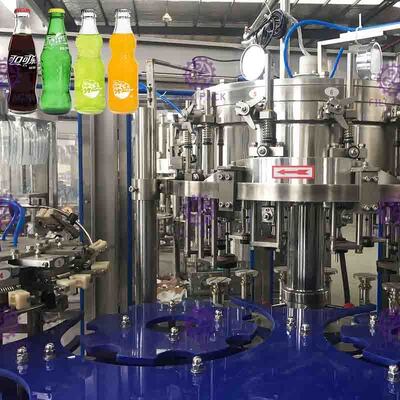 Monoblock 3 σε 1 ενωμένη με διοξείδιο του άνθρακα μηχανή πλήρωσης ποτών γυαλιού μπουκάλι