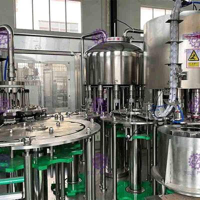 Ορυκτή μηχανή πλήρωσης πόσιμου νερού 3000BPH με τον έλεγχο PLC