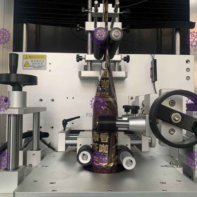 Το μανίκι μπουκαλιών γαλονιού συρρικνώνεται το μαρκάρισμα/Applicator/τη μηχανή/τον εξοπλισμό/τη γραμμή/τις εγκαταστάσεις/το σύστημα/τη μονάδα Labeler