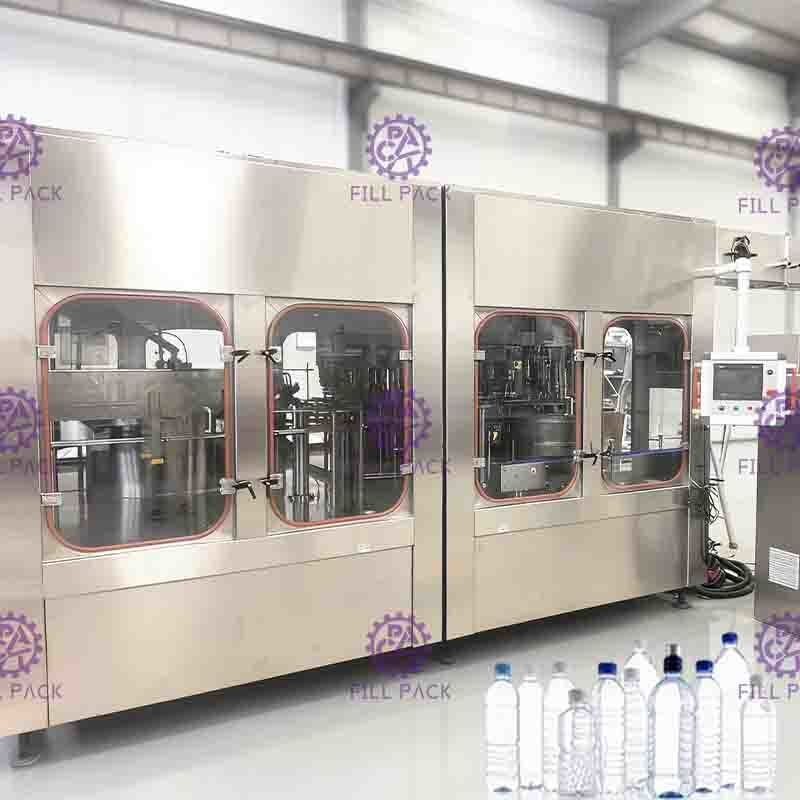 500ml/πόσιμο νερό 3 1L/2L PET στο 1 ξεπλένοντας εξοπλισμό/τις εγκαταστάσεις/τη μηχανή/σύστημα/γραμμή κάλυψης πλήρωσης Monoblock