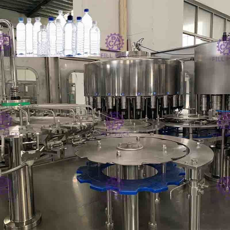 500ml/πόσιμο νερό 3 1L/2L PET στο 1 εμφιαλώνοντας εξοπλισμό/τις εγκαταστάσεις/τη μηχανή/σύστημα/γραμμή Monoblock
