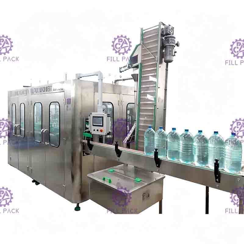 3L / 5L/πλαστικό μετάλλευμα 3 μηχανών πλήρωσης νερού μπουκαλιών 10L σε 1 1500BPH